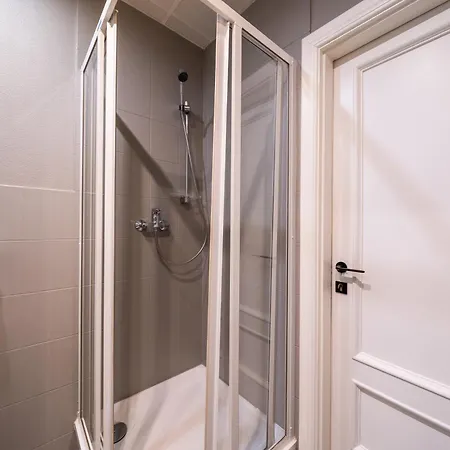 Appartement Exclusive 4-bedroom Designer In The Heart Of - 135 Sqm *