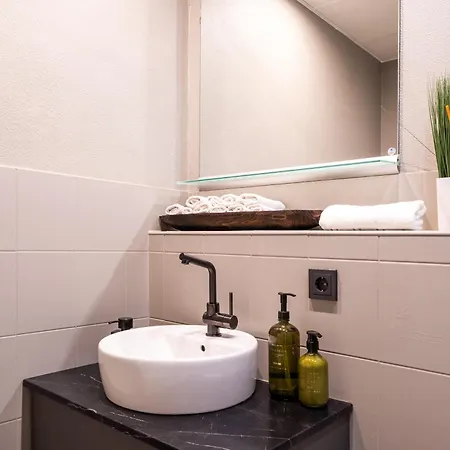 Exclusive 4-bedroom Designer In The Heart Of - 135 Sqm Appartement