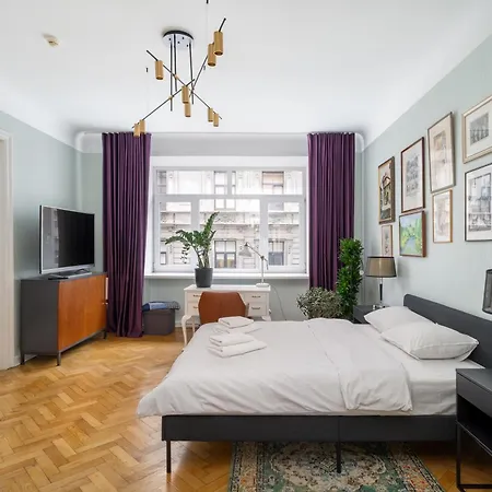Apartmán Exclusive 4-bedroom Designer In The Heart Of - 135 Sqm